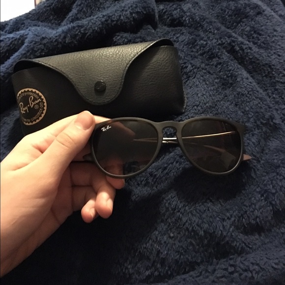 Brand new Erika ray bans! (W/case)