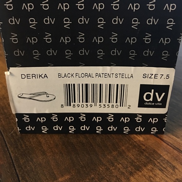 🎉SALE🎉 NIB DV Dolce Vita Derika Sandals - Picture 4 of 4