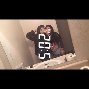 Meet your Posher, Yvette