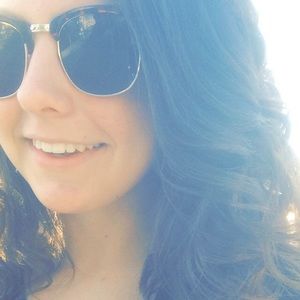 Meet your Posher, Savanha