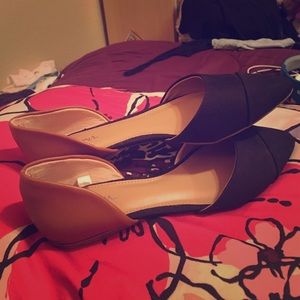 Black and brown flats