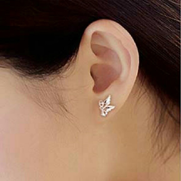 🆕 NEW Sterling Silver Butterfly Post Earrings - Picture 2 of 4