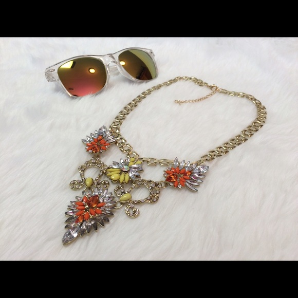 Jewelry - ☀️ Posh Statement Necklace☀️
