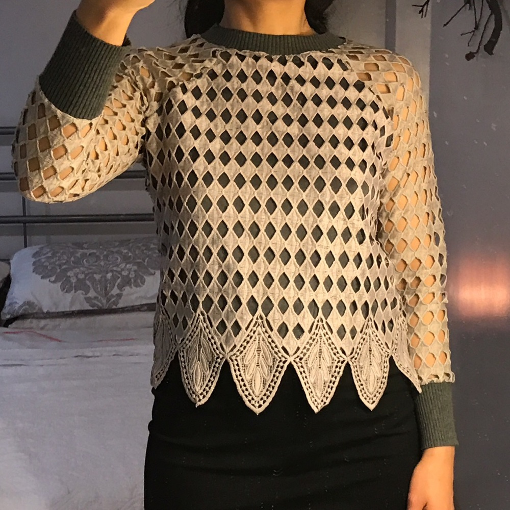 SOLD 🔴🔴🔴🔴Zara top (small)