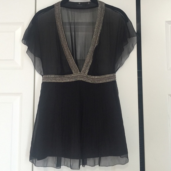 Elie Tahari silk chiffon pleated sheer blouse