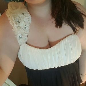 white&black one shoulder dress