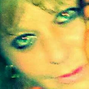 Meet your Posher, Carolyn