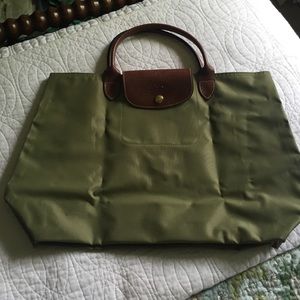 Longchamp tote