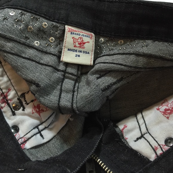 ❇️True Religion Jeans❇️ - Picture 4 of 4