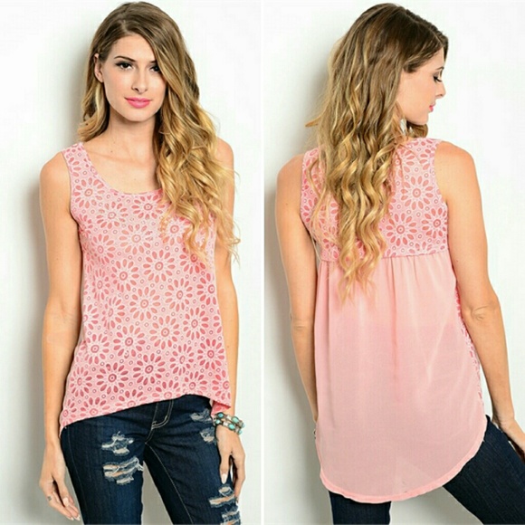 chicstreet Tops - 🌸High Low Floral Burnout Top