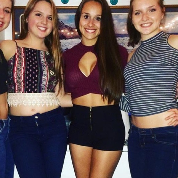 Maroon crop top