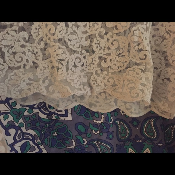 Silver Lauren Conrad Runway Scalloped Top - Picture 3 of 4