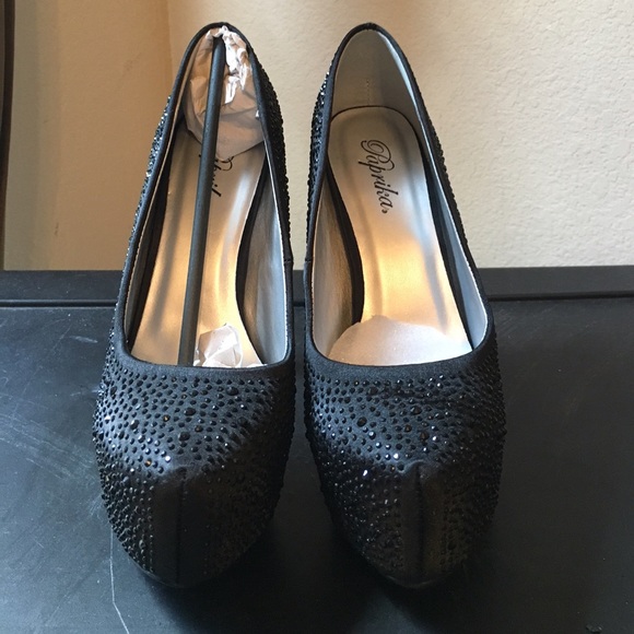 Black rhinestone pumps