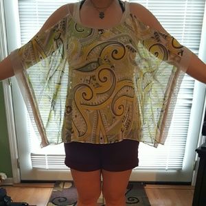 💥SALE💥J Lo Paisley Cold Sholder Top