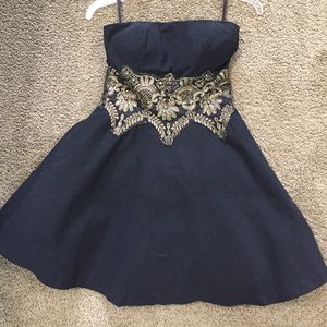Bebe dress