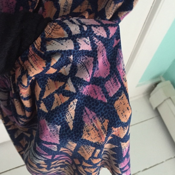 Geometric pattern dress - Picture 3 of 3