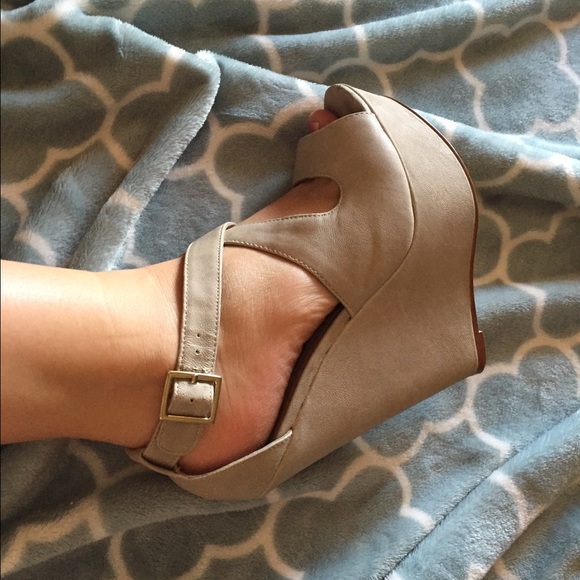 Steve Madden "Xternal" Strappy Wedges