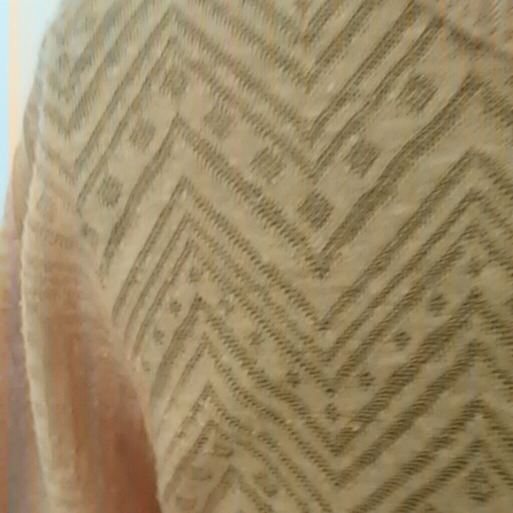 Crop top - Picture 3 of 3