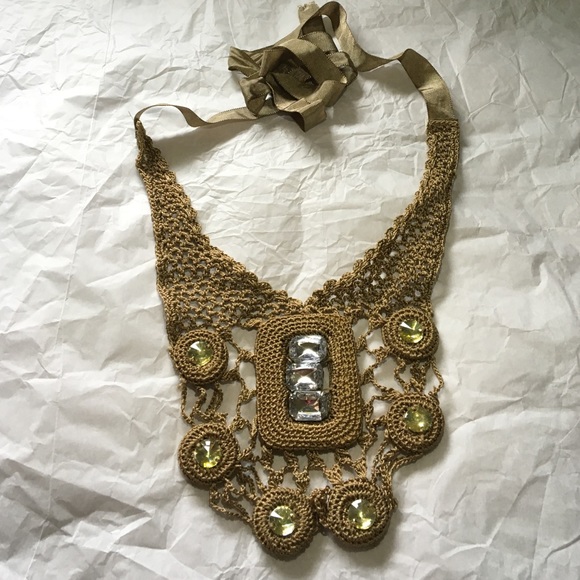 📍 ON SALE 📍 Bohemian Crocheted Bib Necklace