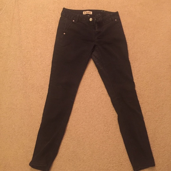 Black jeggings