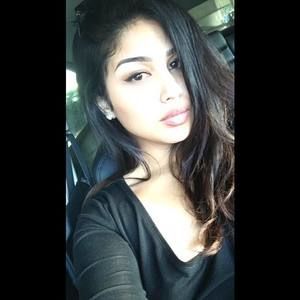 Meet your Posher, Janis