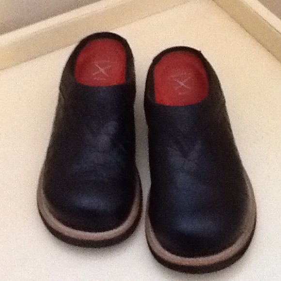 Black roper style shoe boots, size 8