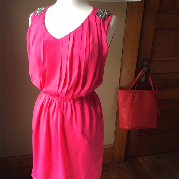 Pink summer dress with bead shoulder design