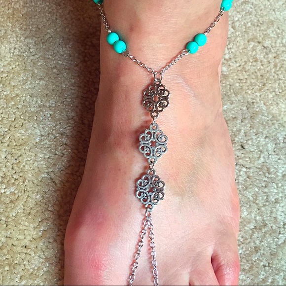 Pair (2) Silver Flower Turquoise Toe Anklets sold - Picture 2 of 3
