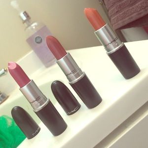 Bundle of 3 Mac lipsticks