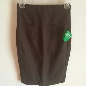 Stretchy Pencil skirt