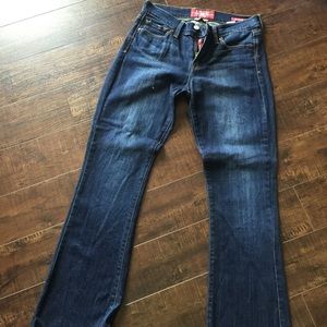 Lucky jeans