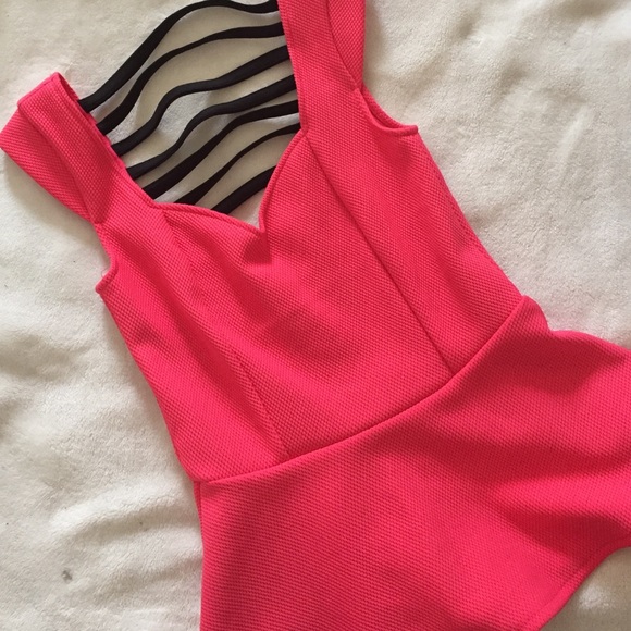 Peplum top! - Picture 4 of 6