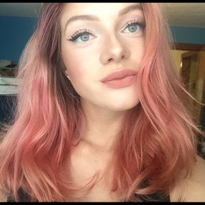 Meet your Posher, Brittney