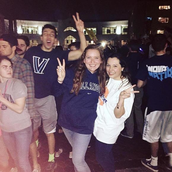 Meet your Posher, Laura belle