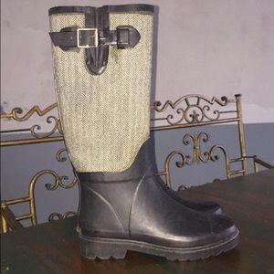 Banana Republic Rainboots