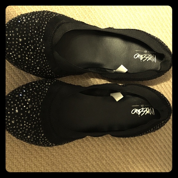 Black gem flats