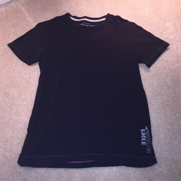 Black American Eagle tshirt