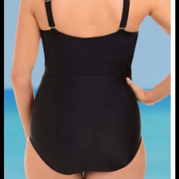 🏈FLASH SALE🏈 PLUS SIZED SWIMSUIT #SY2243 - Picture 3 of 3