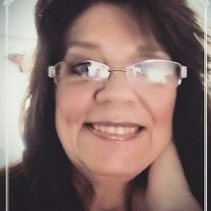 Meet your Posher, Paula