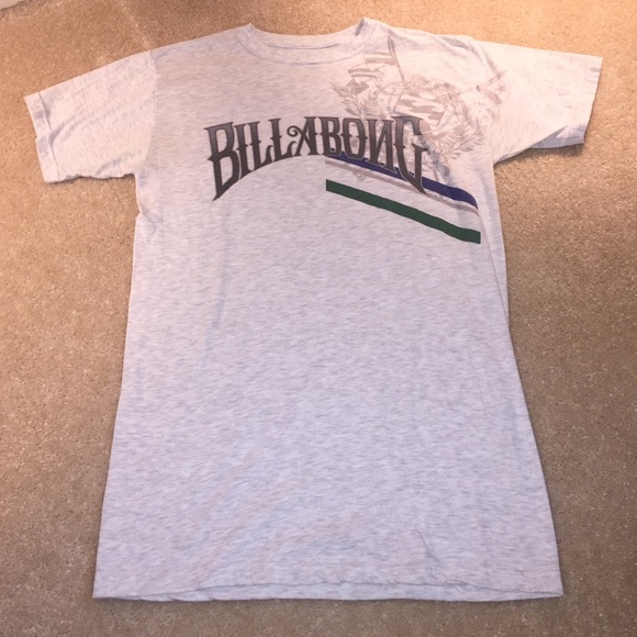 Short sleeved billabong tshirt