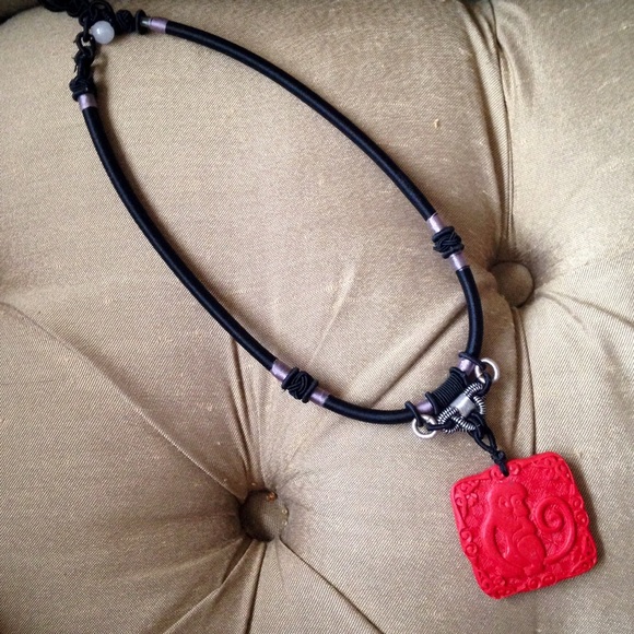 ❤️🐵❤️ Now, That's Red! ❤️🐵❤️ - Picture 3 of 4