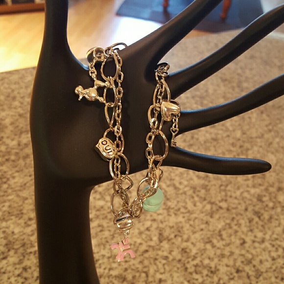 Bracelets - Picture 2 of 3