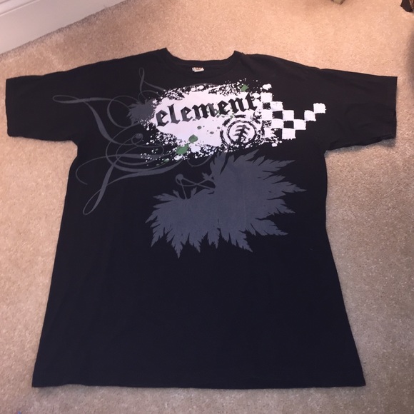 Short sleeved black Element tshirt with design
