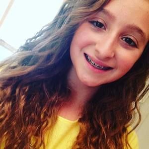 Meet your Posher, Laci