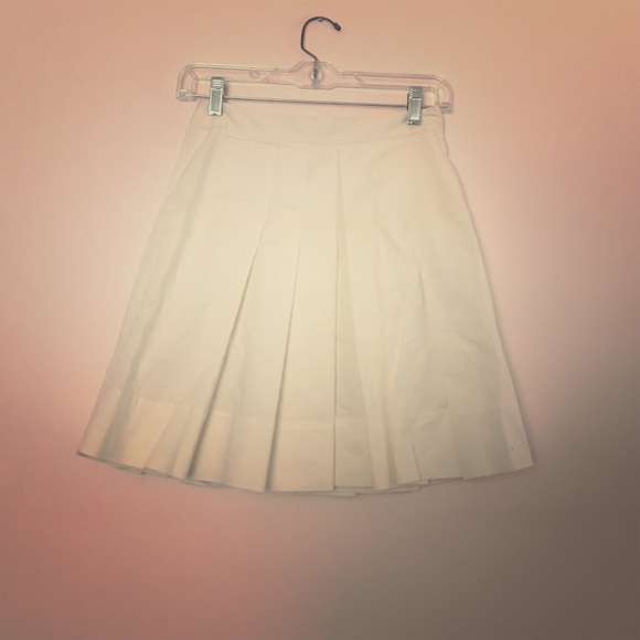Ann Taylor LOFT white skirt