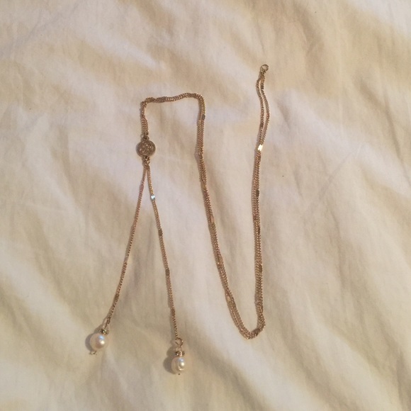 LC Lauren Conrad pearl long necklace