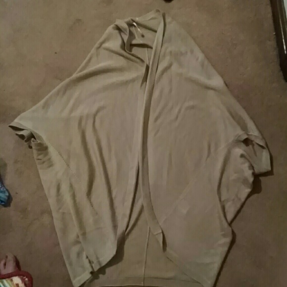 Tan Short Sleeved Cardigan!