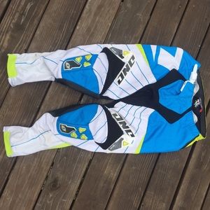 Men's ONE Industries riding pants & jersey
