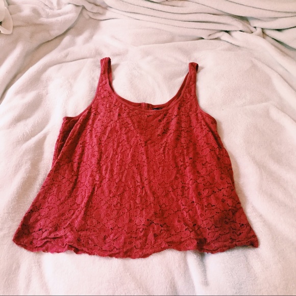 American Eagle pink floral crochet tank top