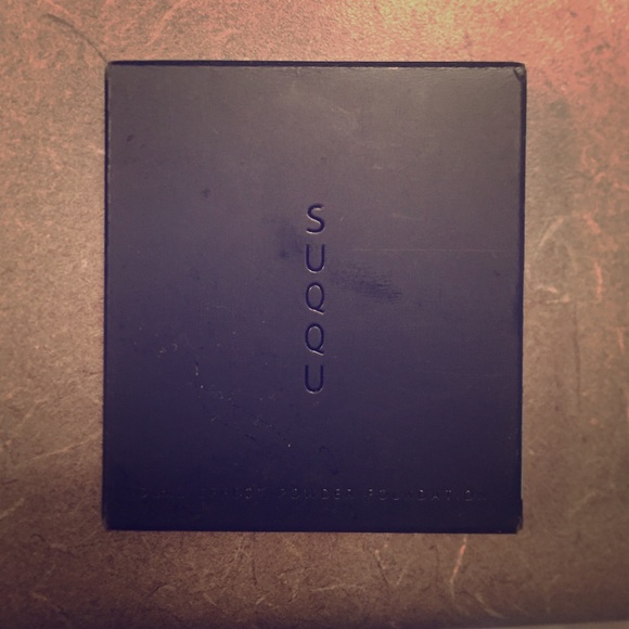 Squad dual effect powder foundation 102 NEW